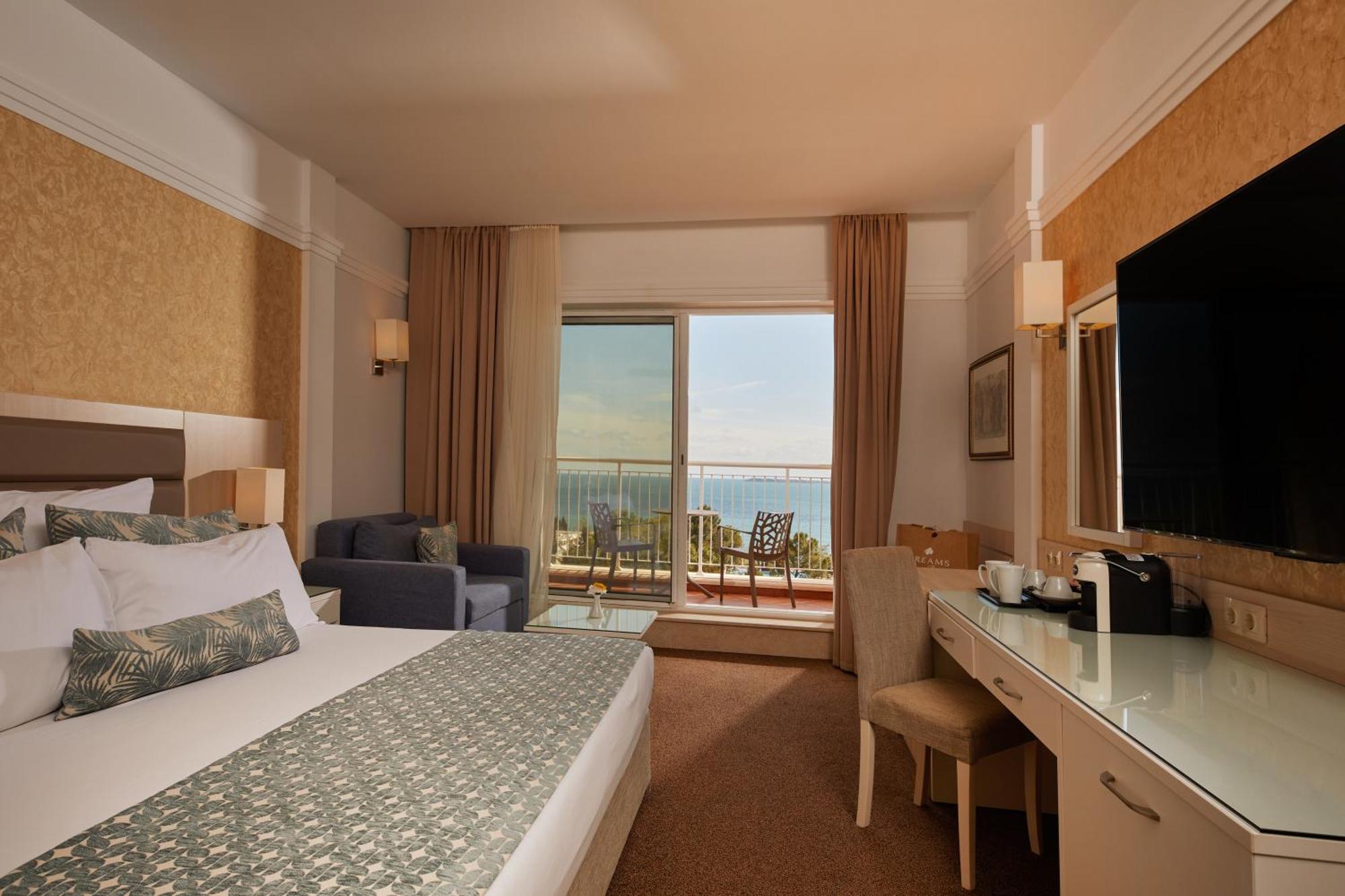 Dreams Sunny And Hotel 5*